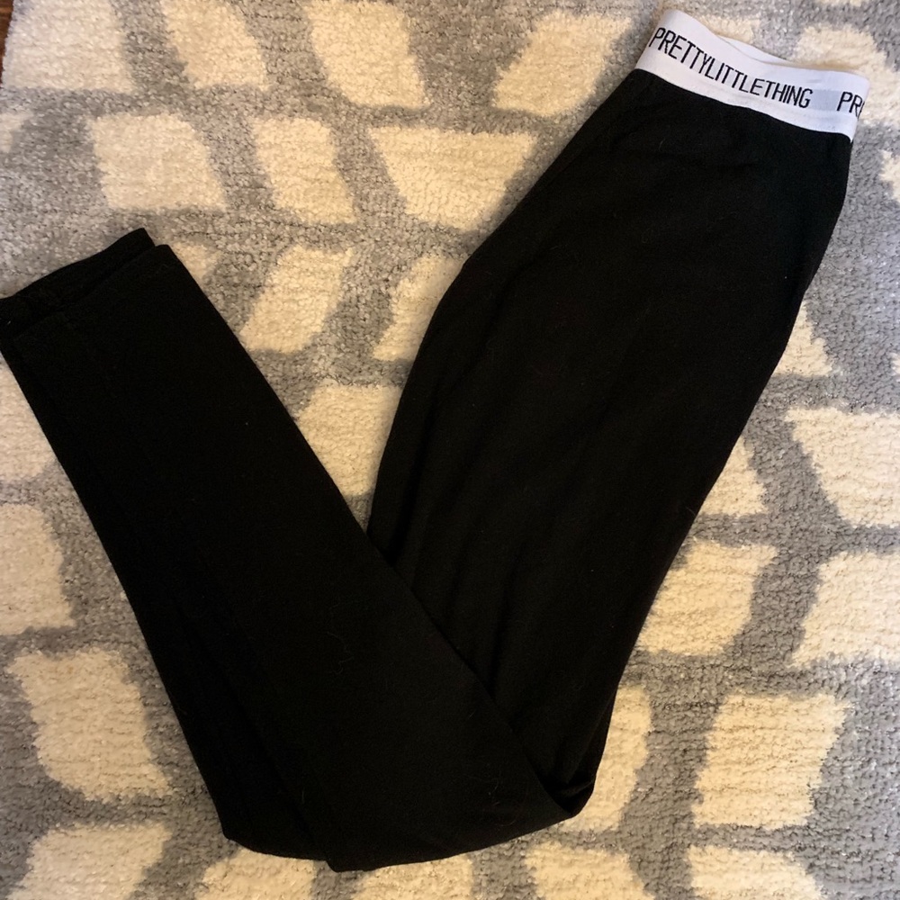 PrettyLittleThing leggings size 8